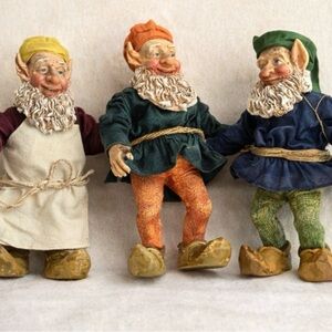 Clothtique Original Possible Dreams Santa’s Elves – Set of 3